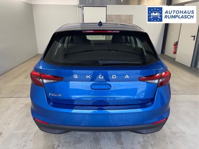 Skoda / Fabia / Blau / / / 95PS Sitzheizung+4 Jahre Garantie