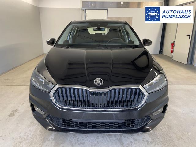 Skoda / Fabia / Schwarz / / / 95PS Sitzheizung+4 Jahre Garantie