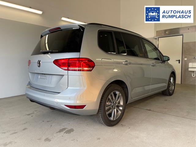 Volkswagen / Touran / Silber / / / 1.5 TSI DSG 7Sitz+AHK+IQ.Light+Kamera+Navi+eHeck+Keyless+Sitzheiz