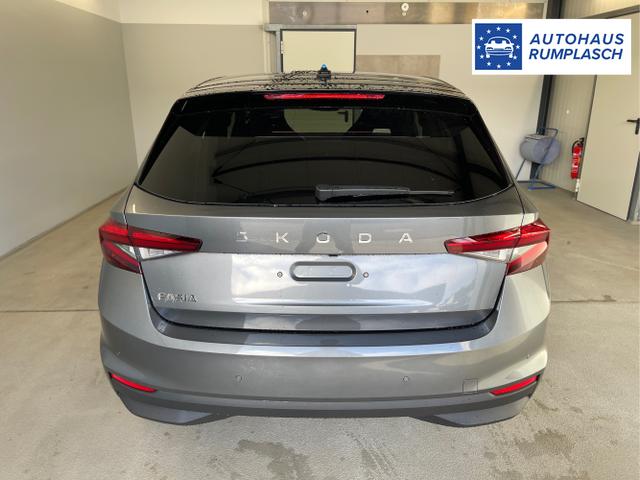 Skoda / Fabia / Grau / / / Selection 115PS DSG AHK+Dynamic+Kamera+Kessy+Alu16+Sitzheiz+Climatron+PDCvohi 