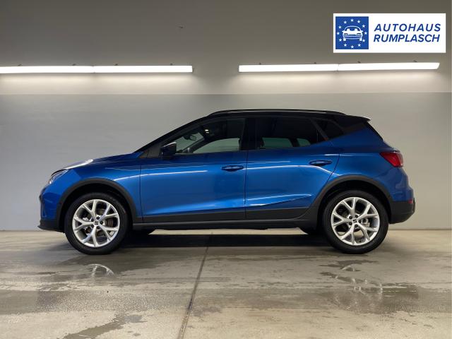 Seat / Arona / Blau / / / 115PS DSG AHK+Kamera+ACC+VollLED+Sitzheizung
