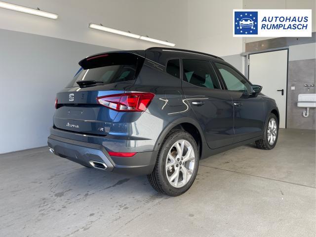 Seat / Arona / Grau / / / 115PS DSG AHK+Kamera+ACC+VollLED+Sitzheizung