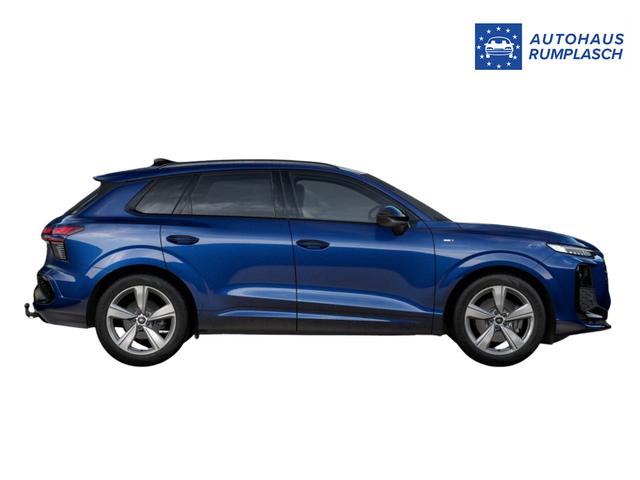 Audi Q3 NEU TFSI quattro S line Tech+AHK+Alu19+LEDplus+KlimaPlus+ExtSchwarz 