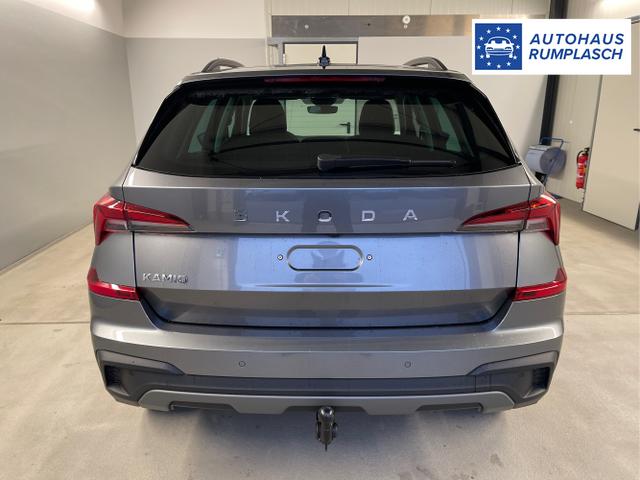 Skoda / KAMIQ / Grau / / / 115PS DSG Matrix+AHK+Kamera+PDC vor+hi+Kessy+Sitzheizung+GVL