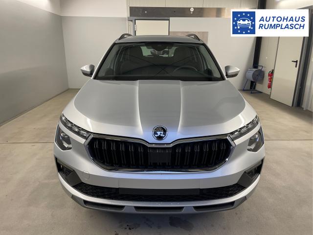 Skoda / KAMIQ / Silber / / / 115PS DSG Matrix+AHK+Kamera+PDC vor+hi+Kessy+Sitzheizung+GVL