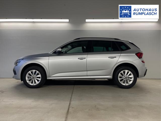 Skoda / KAMIQ / Silber / / / 115PS DSG Matrix+AHK+Kamera+PDC vor+hi+Kessy+Sitzheizung+GVL