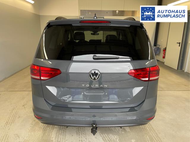 Volkswagen / Touran / Grau / / / 7Si+IQ.Light+TrailerAss+Cam