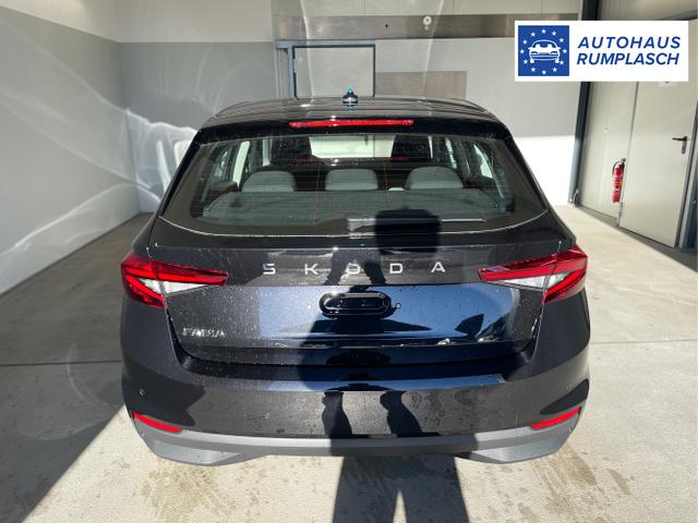 Skoda / Fabia / Schwarz / / / 95PS Sitzheizung+Lenkradheizung+App-Connect+GRA+GVL+ParkPilot