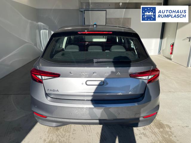Skoda / Fabia / Grau / / / 95PS Sitzheizung+Lenkradheizung+App-Connect+GRA+GVL+ParkPilot