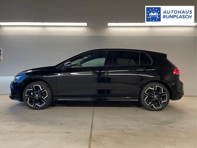 Volkswagen / Golf / Schwarz / / / 150PS DSG+Black Style