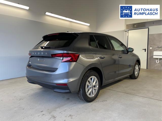 Skoda / Fabia / Grau / / / 115PS Alu+AHK+Kessy+Kamera+GV5