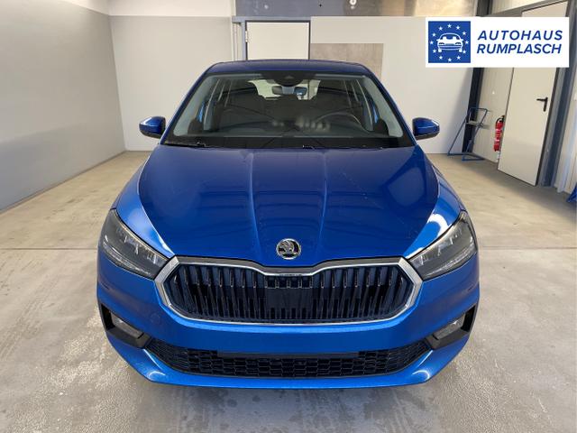 Skoda / Fabia / Blau / / / 95PS AHK+Sitzheizung+Lenkradheizung