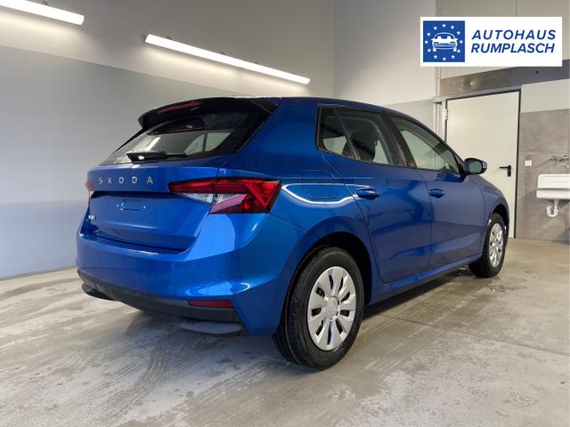 Skoda / Fabia / Blau / / / 95PS AHK+Sitzheizung+Lenkradheizung