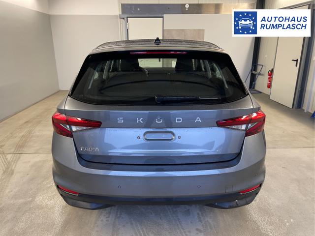 Skoda / Fabia / Grau / / / 95PS AHK+Sitzheizung+Lenkradheizung