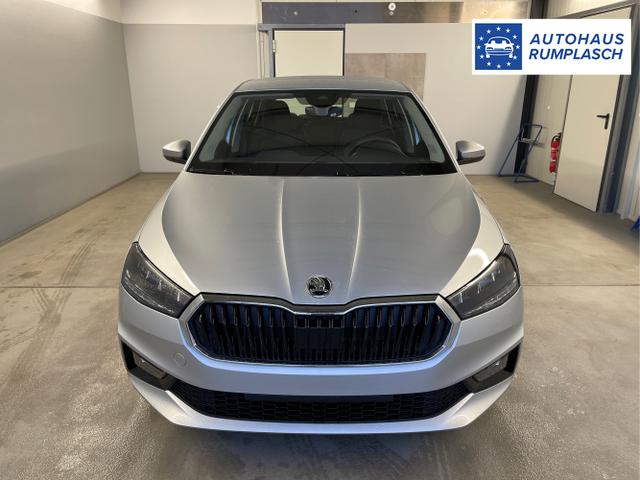 Skoda / Fabia / Silber / / / 95PS AHK+Sitzheizung+Lenkradheizung