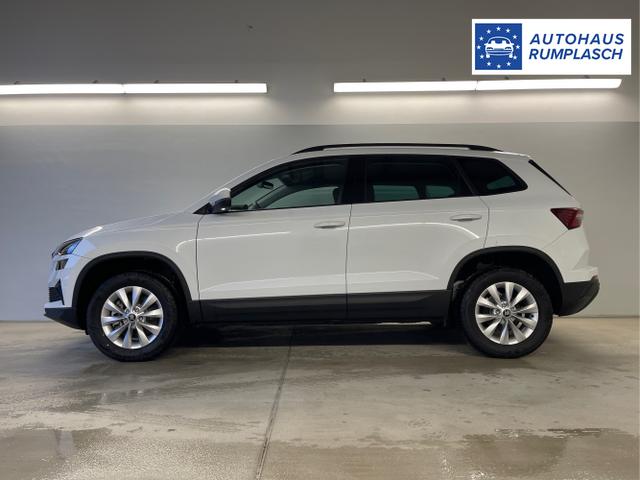 Skoda / Karoq / Wei&szlig; / / / 150PS DSG AHK+Kamera+ACC+Kessy+Kamera+ParkPilot vo+hi+App