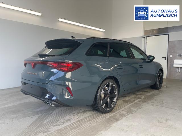 Cupra / Leon Sportstourer / Blau / / / 150PS TDI DSG AHK+Kamera+el. Heckklappe