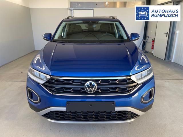 Volkswagen / T-Roc / Blau / / / 150PS AHK+Keyless+Kamera+ACC+Sitzheiz+Climatronic+Alu17