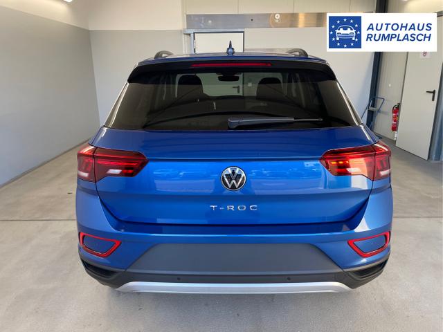 Volkswagen / T-Roc / Blau / / / 150PS AHK+Keyless+Kamera+ACC+Sitzheiz+Climatronic+Alu17