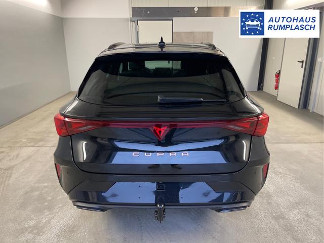 Cupra / Leon Sportstourer / Schwarz / / / 150PS TDI DSG AHK+Matrix+Navi+Kessy+Kamera+SideAssist+Sitzheiz+Alu18