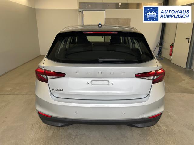 Skoda / Fabia / Silber / / / 95PS GV4+Sitzheiz+Lenkradheiz+AppConnect+PDC+Tempomat