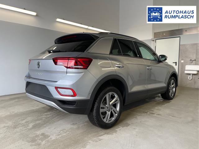 Volkswagen / T-Roc / Silber / / / 150PS DSG AHK+Kessy+Kamera+ACC+Sitzheiz+Navi+IQ.Drive