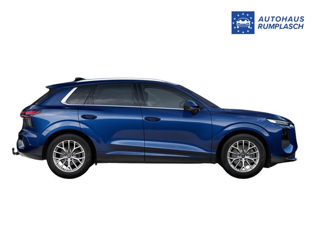 Audi Q3 NEU TFSI quattro Tech+AHK+LEDPlus+ACC+Kamera+Alu18+Volllack 