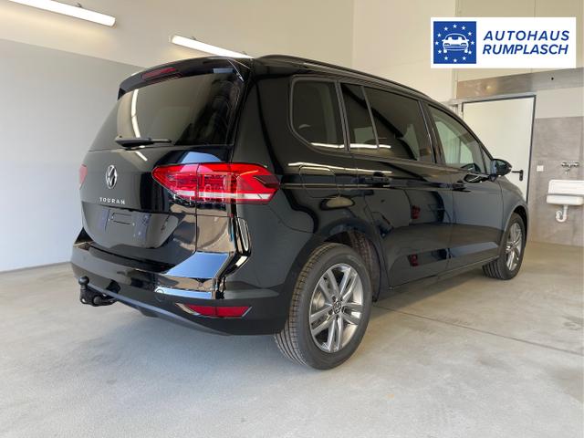 Volkswagen / Touran / Schwarz / / / 150PS 7Si+IQ.Light+TrailerAss+Cam+Navi+Kamera+Alarm+Kessy+App-Connect