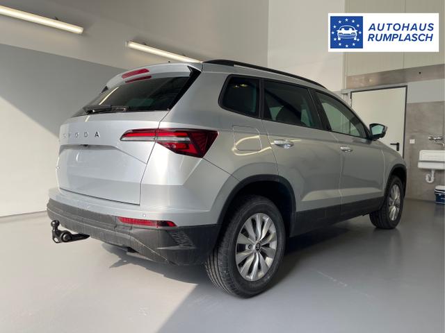 Skoda / Karoq / Silber / / / 150PS DSG AHK+Kamera+ACC+Kessy+Kamera+ParkPilot vo+hi+App