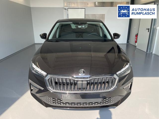 Skoda / Scala / Schwarz / / / 115PS DSG GV5+AHK+Kamera+Kessy+PDC+Sitzheiz+Alu16+Climatronic
