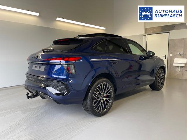 Audi / Q3 Sportback / Blau / / / TFSI 265 PS quattro S line Pano+TechPro+Matrix+AHK+HUD+Alu20+KlimaPlus+DCC+SONOS