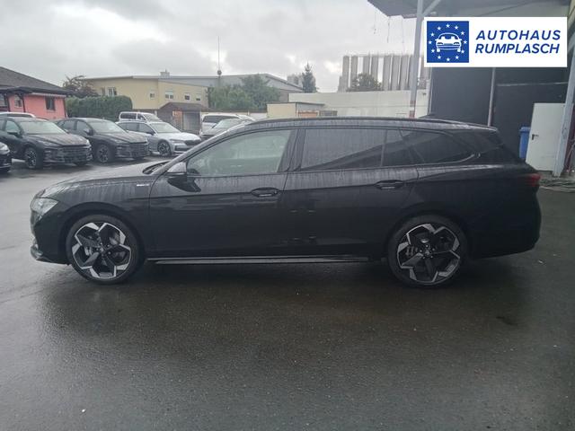 Skoda Superb Combi Sportline 2.0 TSI 7-Gang-DSG 4x4 