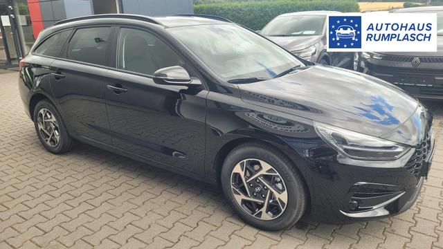 Hyundai i30 Kombi Family SW Family*Navi*LED*Shzg*Lhzg*PDC*Cam*16Zoll* 