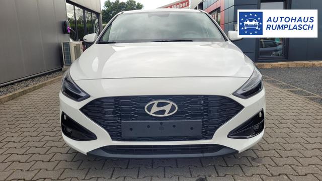 Hyundai i30 Familiy HB Family*Navi*LED*Shzg*Lhzg*PDC*Cam*16Zoll* 