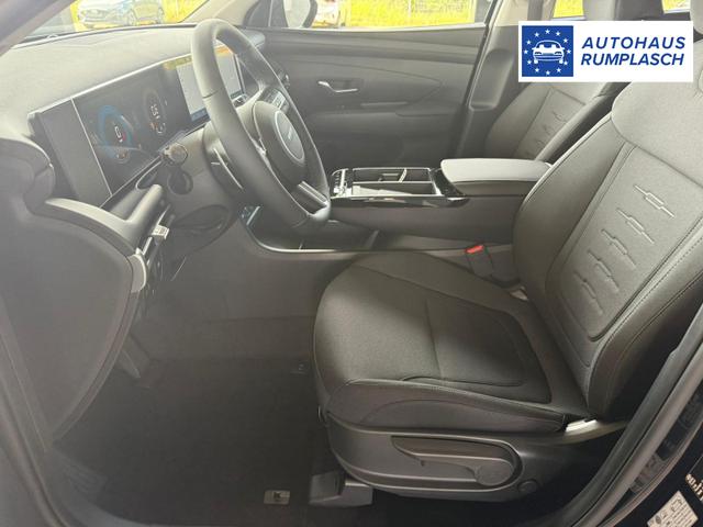 Hyundai TUCSON E-Motion 1.6 T-GDI 2WD 48V DCT / Panoramadach ACC Sitz + Lenkradheizung LED Navi PDC V&H Kamera Alu 18" 