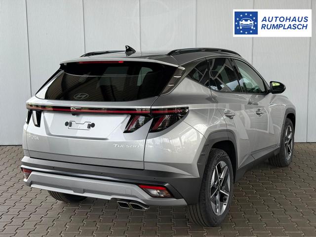 Hyundai TUCSON E-Motion 1.6 T-GDI 2WD 48V DCT / Panoramadach ACC Sitz + Lenkradheizung LED Navi PDC V&H Kamera Alu 18" 