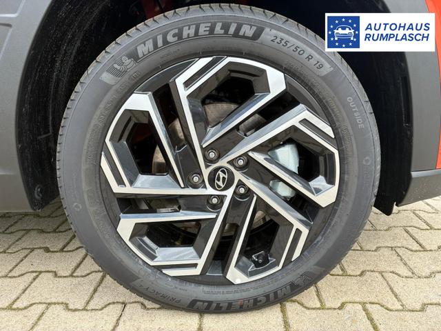 Hyundai TUCSON E-Motion 1,6 T-GDi 2WD HEV / ACC LED Sitz + Lenkradheizung Navi PDC V&H Kamera Alu 19" 