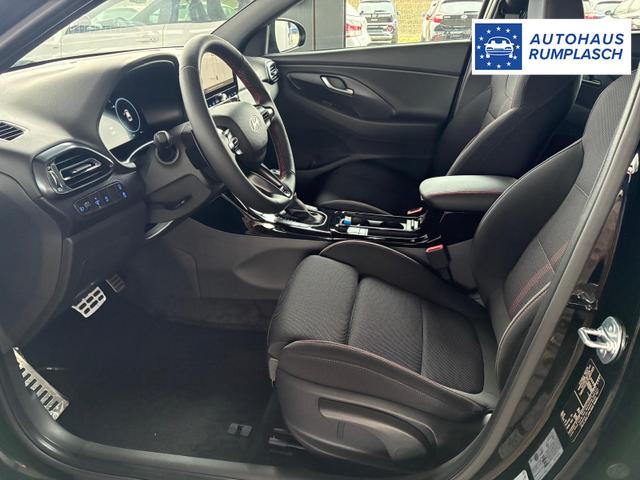 Hyundai i30 N-Line Fastback DCT 1.5 T-GDI mHev / Navi ACC Sitz & Lenkradheizung LED Alu 18" 