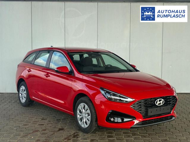 Hyundai i30 Kombi Comfort 1.5 GDI 95PS 6MT Navi / PDC V&H. m. Kamera LED Nebel 