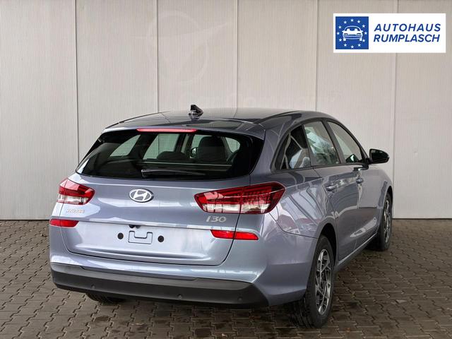 Hyundai i30 Kombi Comfort 1.5 T-GDI mHEV 140 PS 6MT / Navi LED PDC V&H.m.Kamera ALU16 