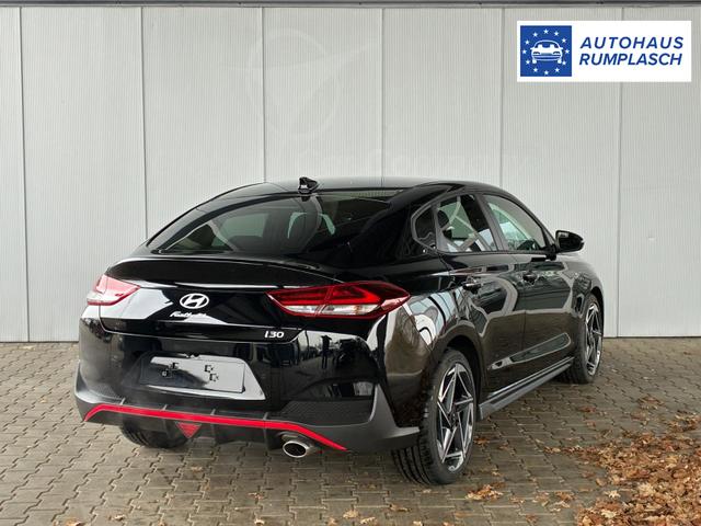 Hyundai i30 N-Line Fastback DCT 1.5 T-GDI mHev / Navi ACC Sitz & Lenkradheizung LED Alu 18" 