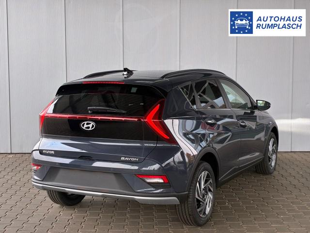 Hyundai BAYON Premium 1.0 T-GDI 100 PS 48V 7DCT / Keyless ACC Soundsystem BOSE Sitz + Lenkradheizung LED Navi PDC V&H Kamera Totwinkel Alu 16" 