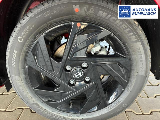 Hyundai i20 1.0 T-GDi 6 MT Go Plus Blackline / LED Sitz & Lenkr.Heiz./ PDC m.Kamera Navi Alu16 