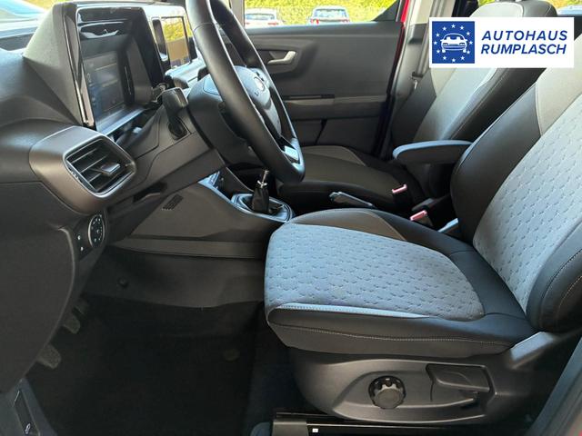 Ford Tourneo Courier Titanium 1.0 Ecoboost / PDC V&H +Kamera Shz vo AHK fest Alu 16" 