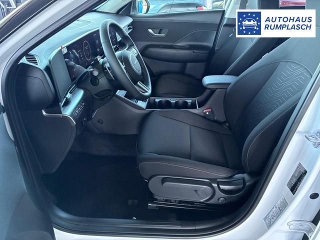 Hyundai KONA Comfort Plus 1.6 T-GDI DCT 4WD / Navi ACC Keyless 360&deg; Kam./ Sitz + Lenkradheiz. LED Alu 18" 