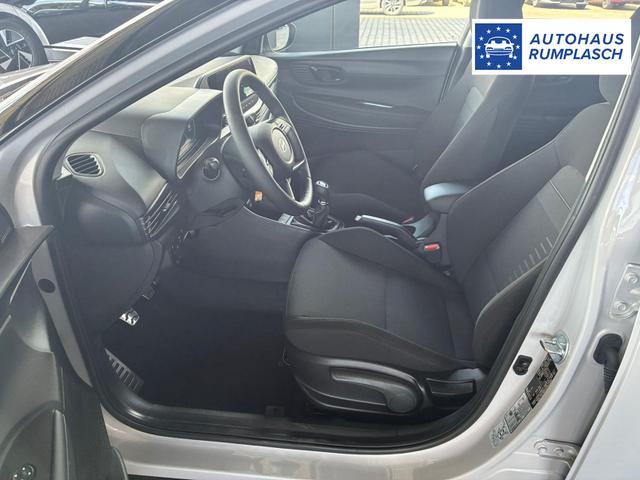 Hyundai BAYON Comfort Plus 1.2 MPI / Navi PDC m. Kamera Klimaautom./ LED Sitz & Lenkr.Heiz/ Alu16 
