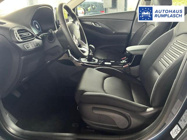 Hyundai i30 Kombi Comfort 1.5 GDI / Navi Tempomat Shz Vorne + Lenkrad heizung LED ALU 16'' 