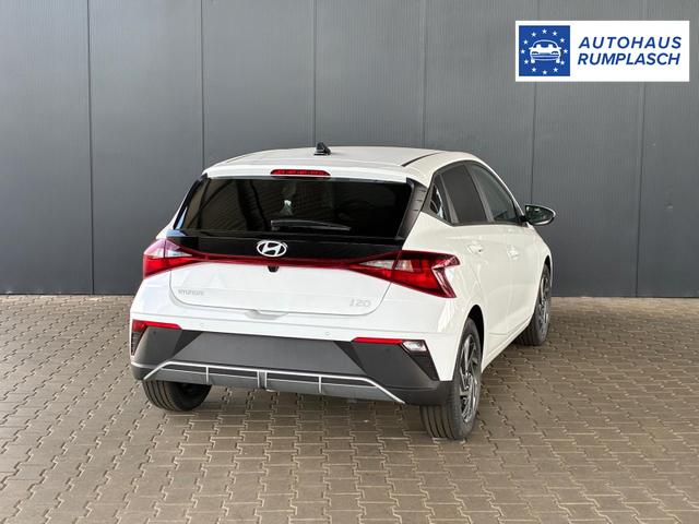 Hyundai i20 Pure 1.2 MPI / Navi PDC Hinten + Kamera Abgedunkelte Scheiben Tempomat Alu 16" 