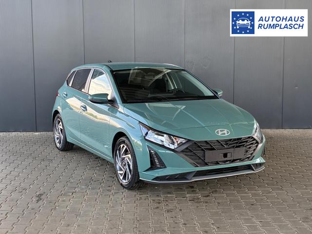 Hyundai i20 Pure 1.2 MPI / Navi PDC Hinten + Kamera Abgedunkelte Scheiben Tempomat Alu 16" 