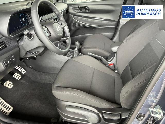 Hyundai BAYON Comfort Plus 1.0 T-GDI 6MT / LED Sitz + Lenkradheizung Navi Tempomat Alu 16" 